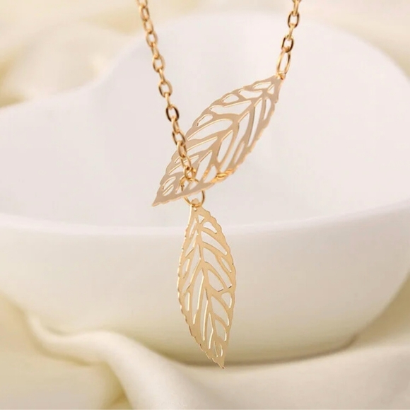 Gold Lasercut Lariate Leaf Choker Necklace Floral Plant Leafs Alloy Necklaces - Picture 8 of 16
